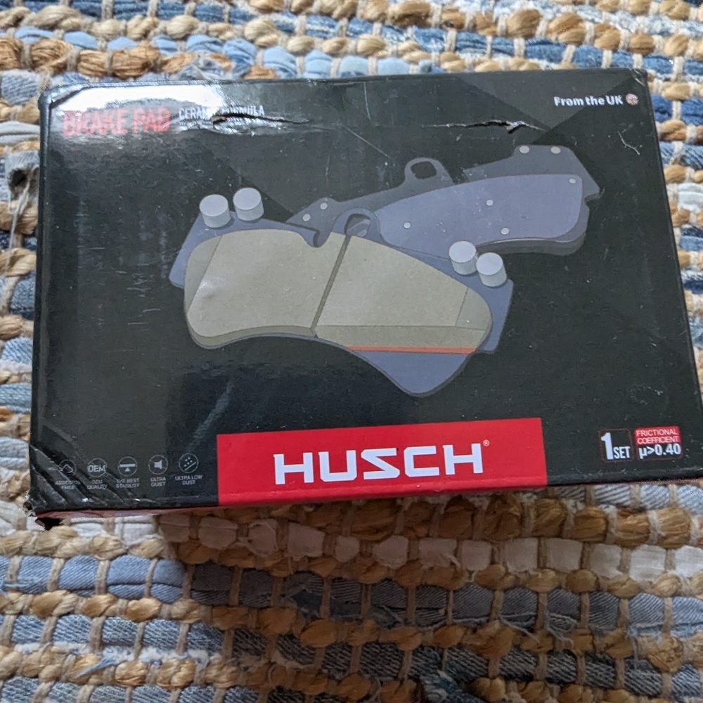 HUSCH Ceramic Formula Brake Pads Open Box Unused D1212-8332